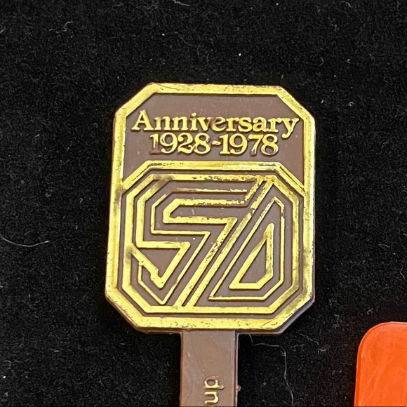 Vintage Lot of 6, Hong Kong, Swizzle Sticks/Stirrer Sticks - Picture 5 of 10